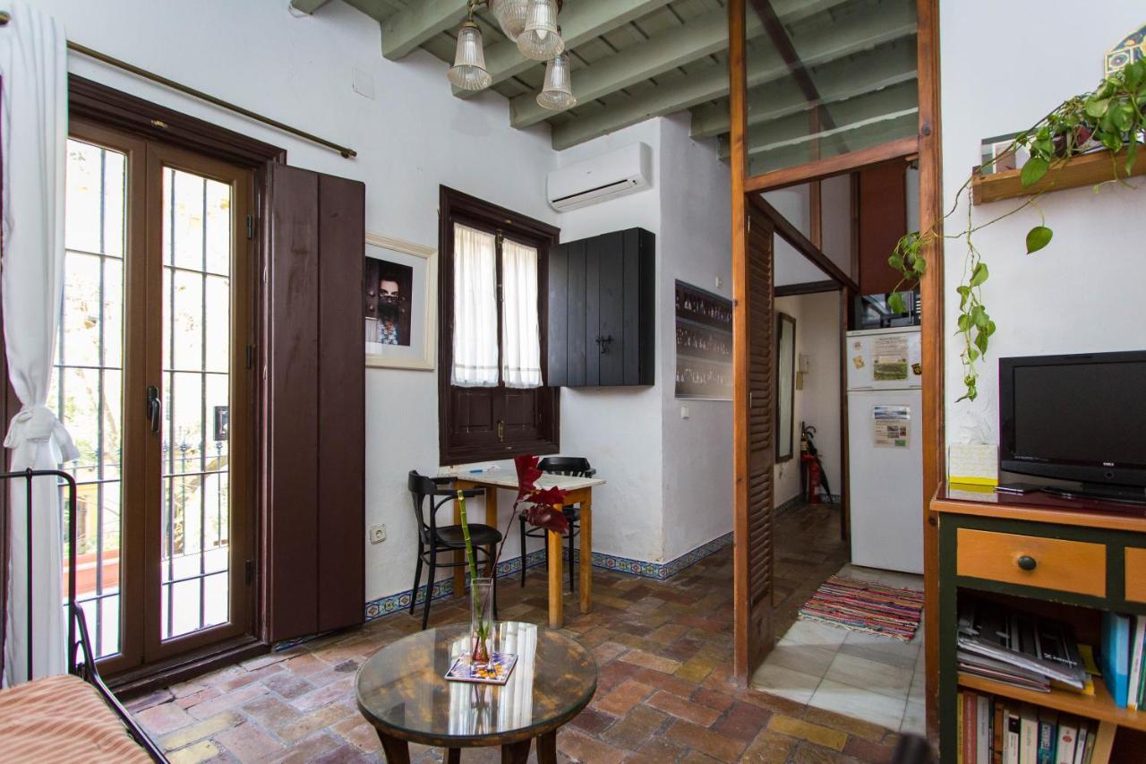 Villa Casa Del Siglo XVII Sevilla Exterior foto